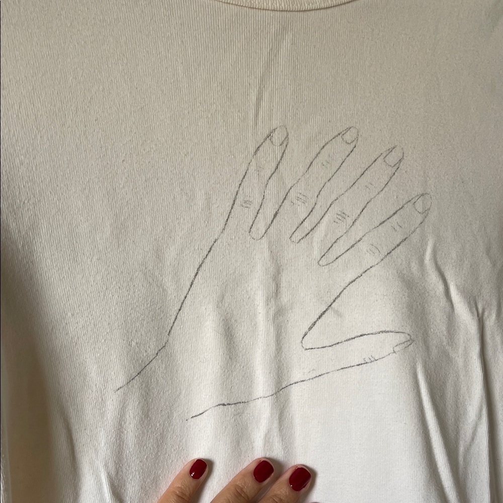 Alexa Chung Cream Hand Graphic Tee - Picture 3 of 5